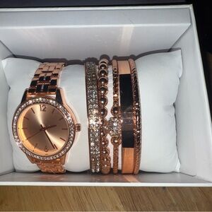 NIB! Ladies Sets Womens Crystal Accent Rose Goldtone 6-pc. Watch Boxed Set
